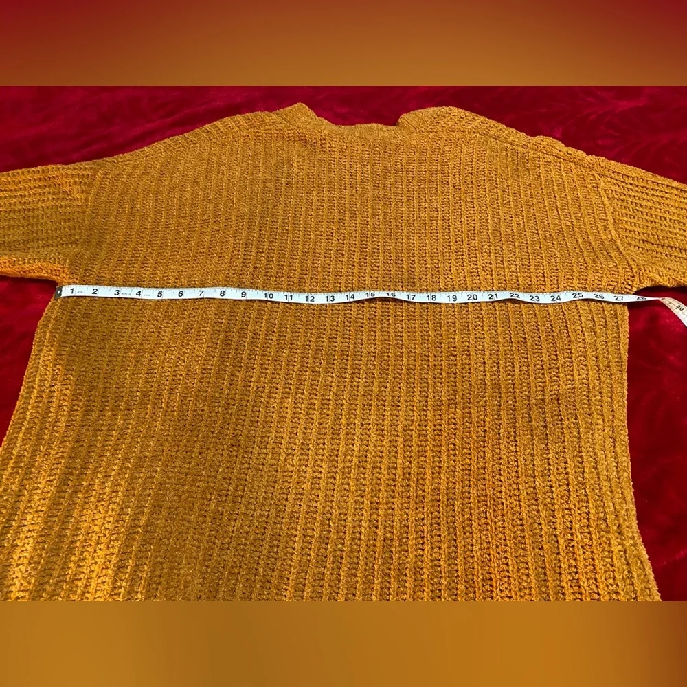 Medium Perfect Adorable Warm Cozy POCKETS Measurements in pics SOFT AMERICAN 🦅 - Picture 3 of 9